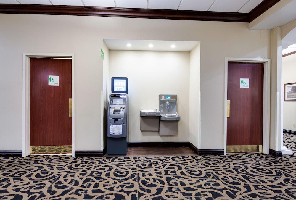 Quality Inn Oneonta Cooperstown Area Extérieur photo