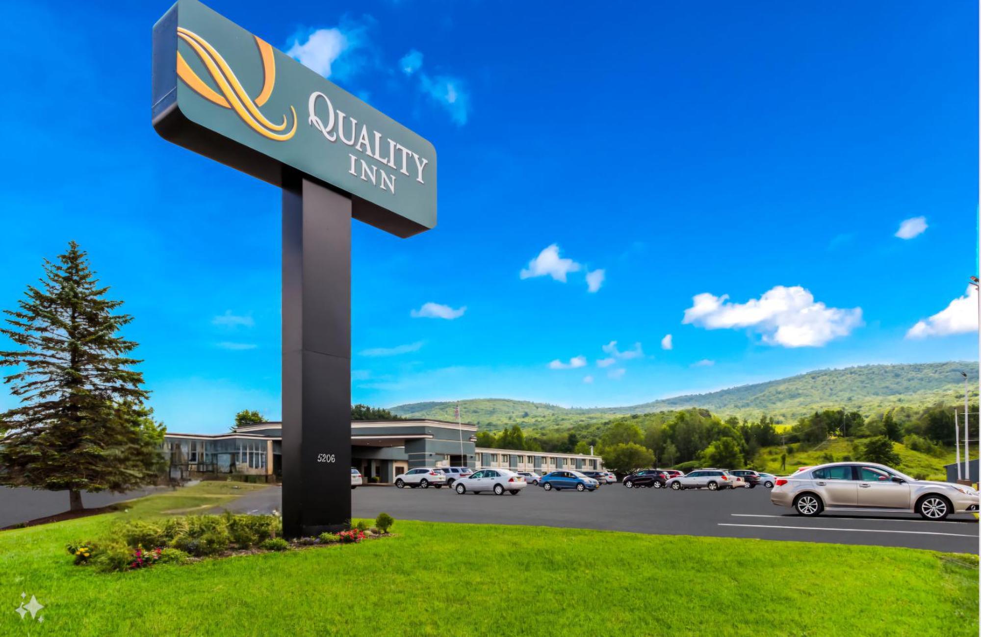 Quality Inn Oneonta Cooperstown Area Extérieur photo